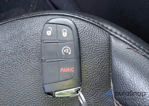 2023 Jeep Compass Limited 4X4 from USA, damaged, VIN 3C4NJDCN0PT539524